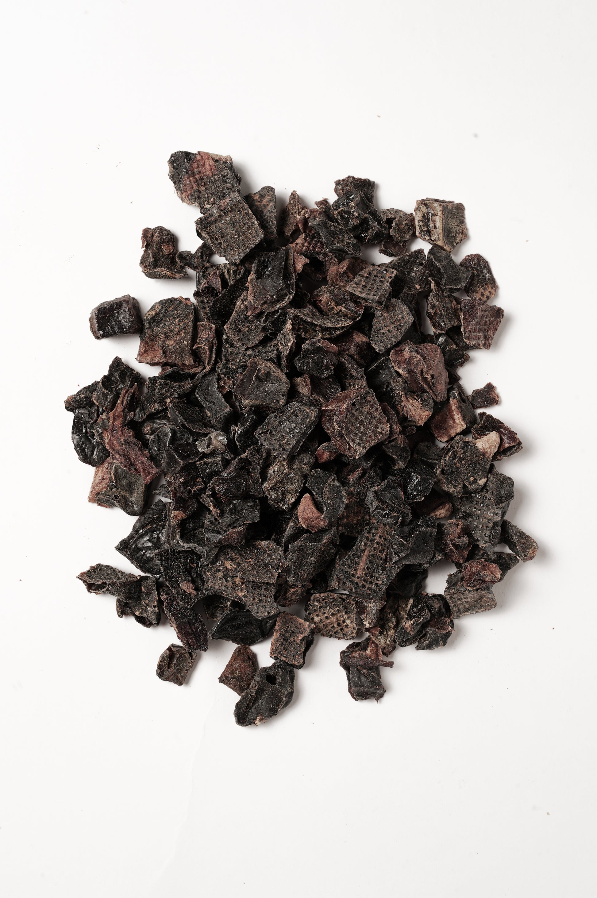 Morceaux de foie de bœuf séchés naturels pour chien — friandise riche en protéines et idéale pour la récompense ou l’entraînement.